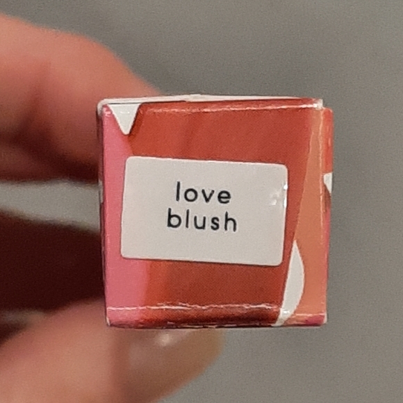 Laura Gellar Lip Color - Picture 5 of 11